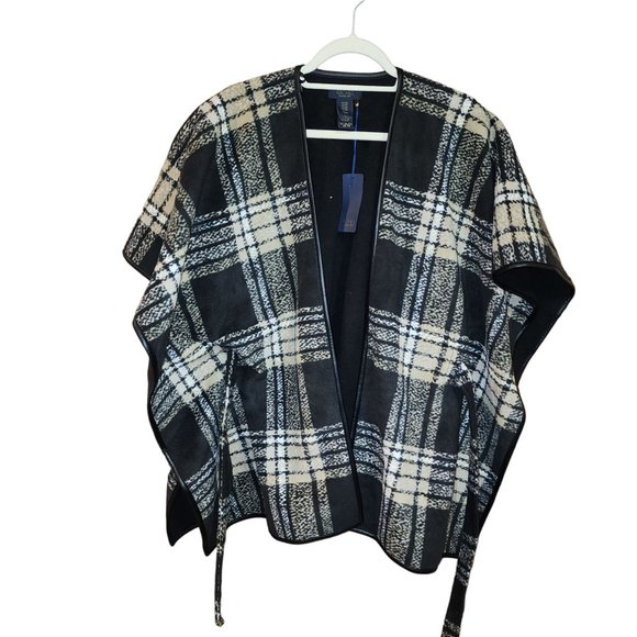 Rachel Roy Plaid Blanket tie wrap NWT Womens size S/M